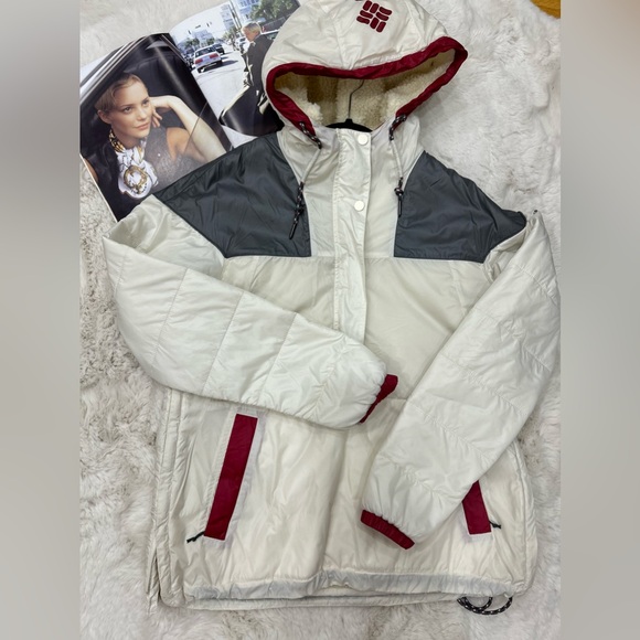 Columbia Women's Lodge Pullover Jacket, Chalk, City Grey, Small - Picture 12 of 15